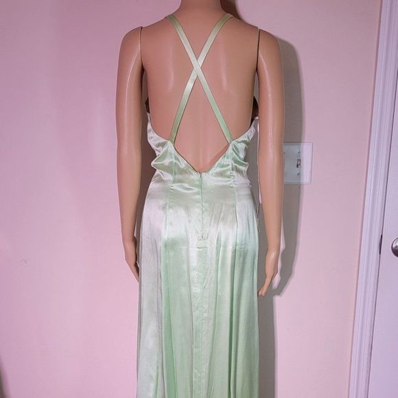 NWT Tiffany Sexy Gown in Spearmint Color - Picture 2 of 5